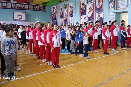 Хэрлэн сумын аварга шалгаруулах Хүндийн өргөлтийн тэмцээн амжилттай зохион байгуулагдлаа.