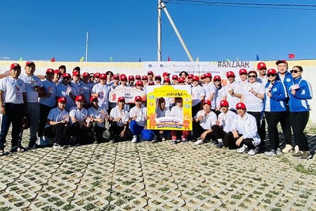 Монголын хүүхдийн спортын 7 дугаар наадамд Увс аймгаас спортын 10 төрөлд 120 тамирчин,20 багш дасгалжуулагч оролцож байна.Бүх баг тамирчдадаа амжилт хүсье.
