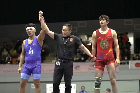 Д.ЧИНЗОРИГ ДИФЛИМПЫН НААДМААС ХҮРЭЛ МЕДАЛЬ ХҮРТЛЭЭ 