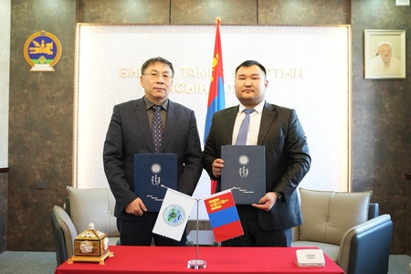 МОНГОЛЫН ХУУЛЬЧДЫН ХОЛБООТОЙ ХАМТРАН АЖИЛЛАНА