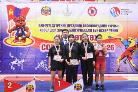 ХАН-УУЛ ДҮҮРГИЙН ИРГЭДИЙН ТӨЛӨӨЛӨГЧДИЙН ХУРЛЫН ИВЭЭЛ ДОР ЗОХИОН БАЙГУУЛАГДАЖ БУЙ ДҮҮРГИЙН АВАРГА ШАЛГАРУУЛАХ ӨСВӨР ҮЕИЙН ЧӨЛӨӨТ БӨХ, СОНГОМОЛ БӨХИЙН ТЭМЦЭЭН ЗОХИОН БАЙГУУЛАГДЛАА