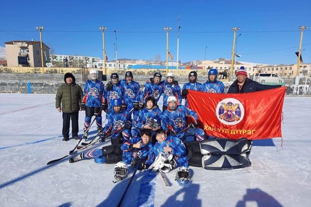 Монголын хүүхдийн спортын өвлийн VII наадам шайбтай хоккей