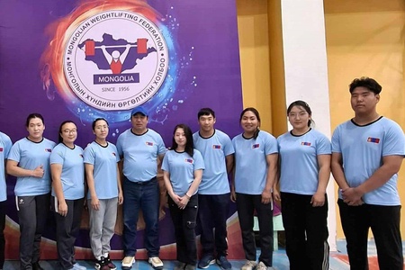 МОНГОЛЫН БҮХ АРД ТҮМНИЙ XVI НААДМЫН ХҮНДИЙН ӨРГӨЛТИЙН ТӨРӨЛД ХАН-УУЛ ДҮҮРЭГ БАГААРАА ГУТГААР БАЙРТ ШАЛГАРЛАА.  Монголын бүх ард түмний XVI их наадмын Хүндийн өргөлтийн тэмцээн 2025 оны 09 дүгээр сарын