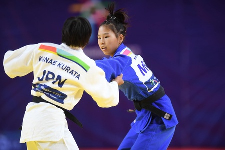       ОНЫ ОТГОН ИХ ДУУЛГАД МОНГОЛЫН 16 ЖҮДОЧ БАРИЛДАНА