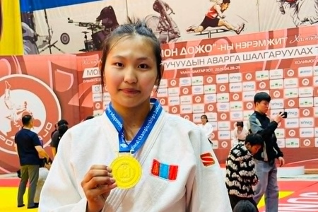 Х.БУЯНЖАРГАЛ ЗАЛУУЧУУДЫН УЛСЫН АВАРГА БОЛОВ