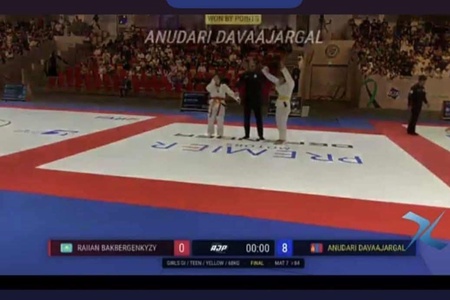 СҮХБААТАР АЙМАГ ДЭЛХИЙН АВАРГАТАЙ БОЛЛОО.