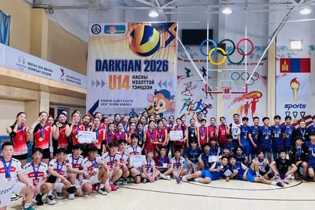 ДАРХАН-УУЛ АЙМАГТ ВОЛЕЙБОЛЫН 14 ХҮРТЭЛХ НАСНЫХНЫ УАШТ БОЛОВ