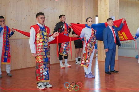 СОНГИНОХАЙРХАН ДҮҮРГИЙН ТӨРИЙН БАЙГУУЛЛАГЫН АЛБАН ХААГЧДЫН ДУНД ЗОХИОН БАЙГУУЛДАГ "СПОРТ НААДАМ-2024" ТАВАН ТӨРӨЛТ ТЭМЦЭЭН ЗОХИОН БАЙГУУЛАГДЛАА