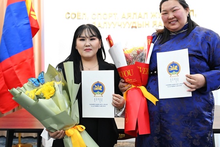 ТӨРИЙН ЖИНХЭНЭ АЛБАН ХААГЧИЙН ТАНГАРАГ ӨРГӨХ ЁСЛОЛЫН АЖИЛЛАГАА БОЛЛОО