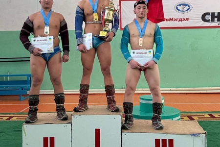 Орхон аймагт Баян-өндөрийн хүчтэн дэвжээнээс зохион байгуулдаг “ҮНДЭСНИЙ БӨХ-МОНГОЛЫН ҮНЭТ ӨВ” Баян-Өндөрийн цомын төлөөх цолгүй залуу бөхчүүдийн барилдаан 2026.01.17-нд амжилттай зохиогдсон байна.