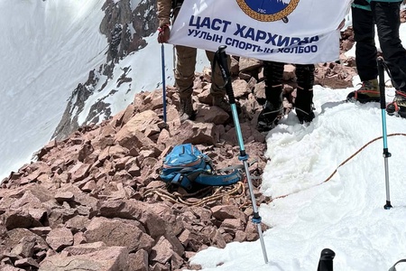 🏔️ УВС АЙМГИЙН ХАМГИЙН ӨНДӨР ЦЭГ – МӨСТ ОРГИЛД АМЖИЛТТАЙ АВИРЛАА 🏔️