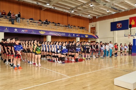 Нийслэлийн Засаг даргын нэрэмжит ЕБС-ийн сурагчдын "Улаанбаатар лиг" волейболын шигшээ тэмцээнд Баянгол дүүргийн баг тамирчид амжилттай оролцлоо