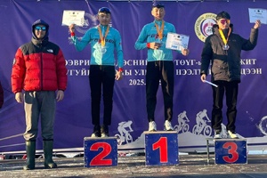 УУЛЫН ДУГУЙН УЛИРЛЫН НЭЭЛТТЭЙ ТЭМЦЭЭН БОЛЛОО.