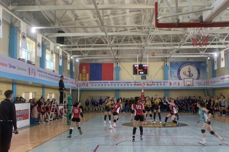 Монголын хүүхдийн спортын зуны VII наадмын Волейболын төрөлд охидын баг Сэлэнгэ аймгийн багтай тоглож 2:1 харьцаатай хожлоо. Тамирчдадаа дараагийн тоглолтонд амжилт хүсье!