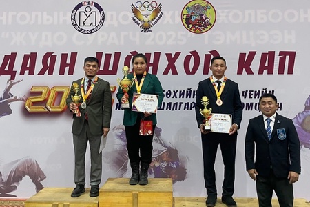 🥋ДАЯНШОНХОР-ЦОМ 2025 Өсвөр үеийн жүдо бөхийн аварга шалгаруулах тэмцээнд Орхон аймгийн жүдо бөхийн холбооны тамирчид амжилттай оролцож 🥇3 алт, 🥈7 мөнгө🥉2 хүрэл медаль хүртсэн амжилт үзүүлжээ. 