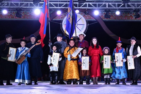 "НҮҮДЭЛЧИН" ДЭЛХИЙН СОЁЛЫН ФЕСТИВАЛЬ ЁСЛОЛ ТӨГӨЛДӨР ӨНДӨРЛӨЛӨӨ 