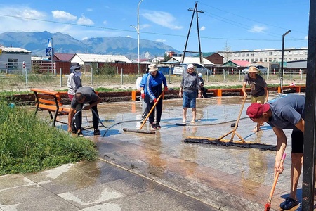 ДАРХАН АВАРГА Х.БАЯНМӨНХИЙН ХӨШӨӨ ОРЧМЫН ТАЛБАЙГ УГААЖ ЦЭВЭРЛЭЛЭЭ