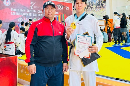 Монголын оюутны спортын VI наадмын таеквондогийн шигшээ тэмцээнд Эрдэнэт таеквондогийн холбооны тамирчин А.Билгүүн Алтан медаль хүртлээ.
