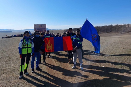 Төрийн албан хаагчдын дунд явган алхалтын өдөрлөг, буухиа, дартсны тэмцээн зохион байгуулж, 16 байгууллагын 800 гаруй албан хаагчдыг хамрууллаа.