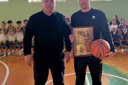 U10 насны Сагсан бөмбөгийн аймгийн аварга шалгаруулах тэмцээн Сайхан суманд зохион байгуулагдаж нийт 16 ( хөвгүүд-10, охид-6) багийн 128 өсвөрийн тамирчид өрсөлдлөө.