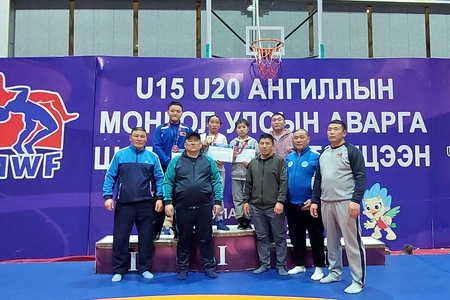 Монгол улсын аварга шалгаруулах Чөлөөт бөхийн U 15 , U 17 ангилалд Увс аймгийн шигшээ баг тамирчид амжилтай оролцлоо.