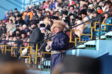 “ТЭМЭЭН ДЭЭРЭЭС НАРАН ОЙРХОН” ӨВЛИЙН ИХ НААДАМ ДУНДГОВЬ АЙМАГТ БОЛЖ БАЙНА