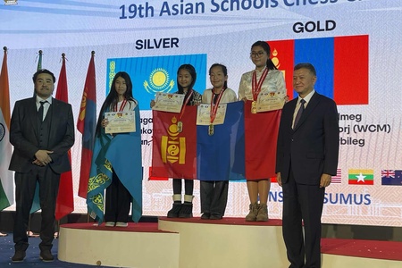 Дэлхийн аваргатай боллоо 