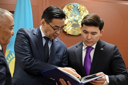 КАЗАХСТАН УЛСТАЙ АЯЛАЛ ЖУУЛЧЛАЛ, СПОРТЫН САЛБАРТ ХАМТЫН АЖИЛЛАГААГАА ӨРГӨЖҮҮЛЖ БАЙНА