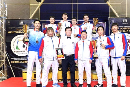 ХОЙД ХӨРШӨӨС ХОЁР МӨНГӨ, ХОЁР ХҮРЭЛ МЕДАЛЬ ХҮРТЛЭЭ