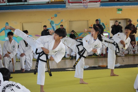  Таеквондогийн тэмцээн /олон улсын/ 2026 оны 02 дугаар сарын 28-аас 03 дугаар сарын 01-ны өдрүүдэд амжилттай зохион байгуулагдлаа. 