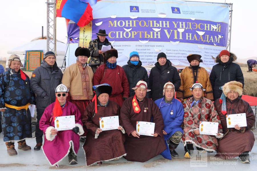 Монголын үндэсний спортын VII наадмын өвлийн төрлийн тэмцээн болж өнгөрлөө