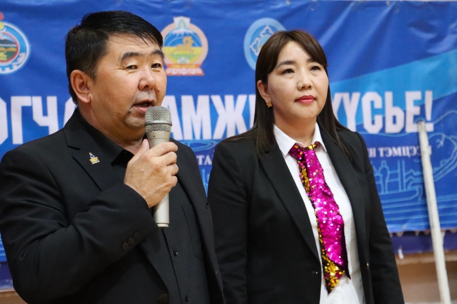  “ФЛАШ МОБ” БҮЖГИЙН ТЭМЦЭЭН АМЖИЛТТАЙ ЗОХИОН БАЙГУУЛАГДЛАА