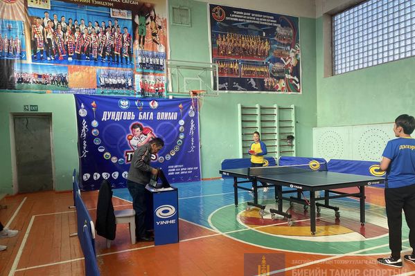 Дундговь аймгийн Бага-Олимпын Ширээний теннис төрлийн хэсгийн тоглолт эхэллээ.