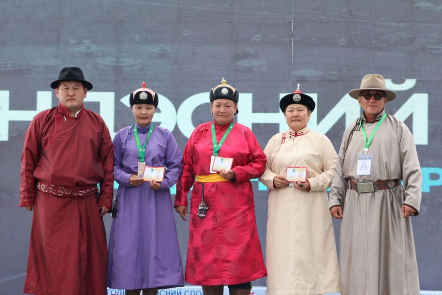 🥈 МОНГОЛЫН ҮНДЭСНИЙ СПОРТЫН ЗУНЫ VIII НААДАМ