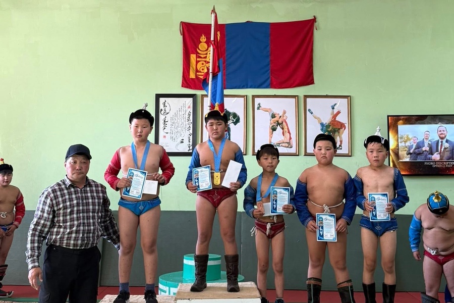 Орхон аймгийн Үндэсний бөхийн бага насны аймгийн аварга шалгаруулах барилдаан 2025.10.18-ны өдөр амжилттай зохиогдлоо.