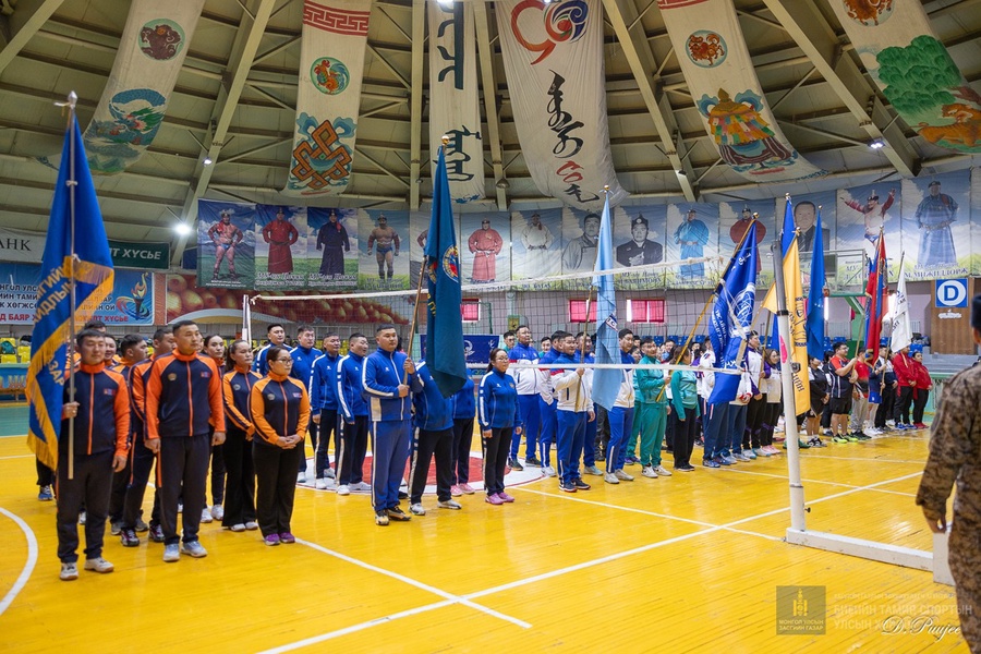 Увс аймгийн Төрийн цэргийн болон хууль сахиулах байгууллагуудын дунд зохион байгуулдаг спортын олон төрөлт тэмцээн