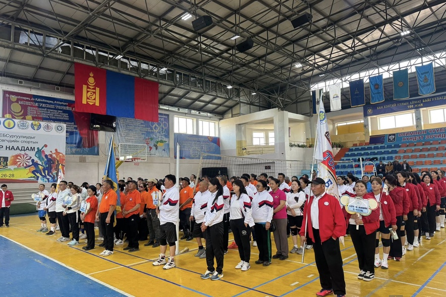  Хэнтий аймгийн ЕБС-ийн 1986-1988 оны төгсөгчдийн спортын анхдугаар наадам.