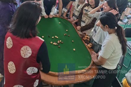 🇲🇳🇰🇷СОЛОНГОС-МОНГОЛ СУРАГЧДЫН “СОЁЛЫН СОЛИЛЦООНЫ АРГА ХЭМЖЭЭНД” ҮНДЭСНИЙ ШИРЭЭНИЙ ШАГАЙН НААДГАЙН ТӨРЛИЙГ СУРТАЛЧИЛЛАА