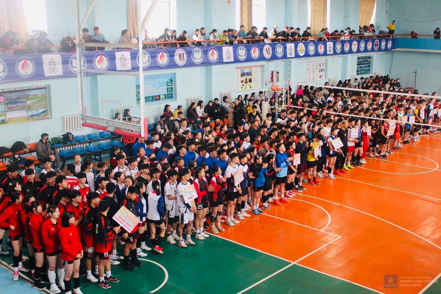 Дундговь аймгийн 15-16 насны Өсвөр үеийн волейболын аймгийн аварга шалгаруулах тэмцээн 
