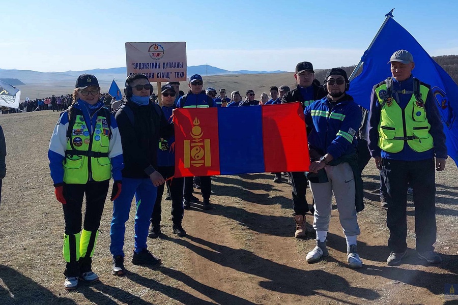 Төрийн албан хаагчдын дунд явган алхалтын өдөрлөг, буухиа, дартсны тэмцээн зохион байгуулж, 16 байгууллагын 800 гаруй албан хаагчдыг хамрууллаа.