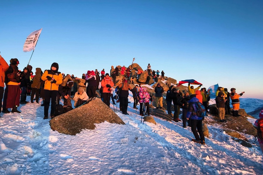 ОРГИЛООС ЭХЭЛСЭН  2026 ОН НАР ШИГ ГЭРЭЛТЭЙ,  ЦЭНХЭР ТЭНГЭР ШИГ ТУНГАЛАГ БАЙХ  БОЛТУГАЙ...